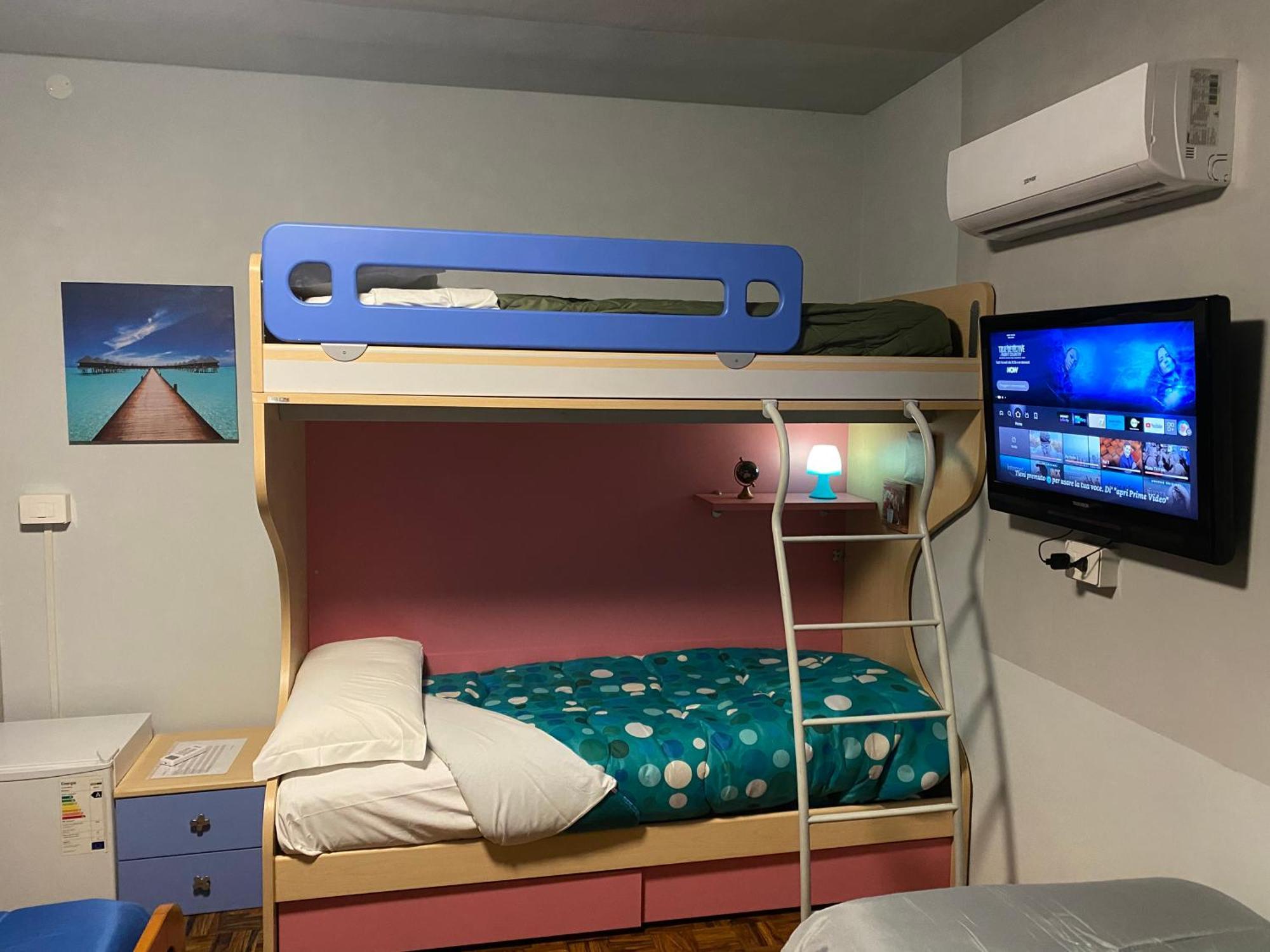 Bed and Breakfast La Casa Di Cate & Adry Envie Esterno foto