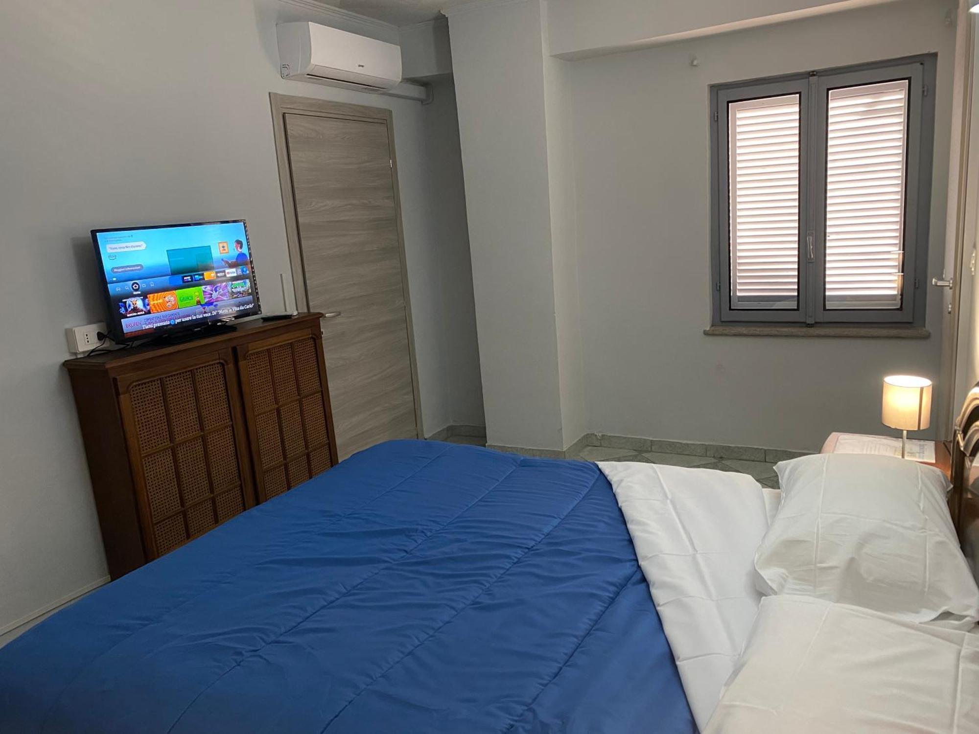 Bed and Breakfast La Casa Di Cate & Adry Envie Esterno foto