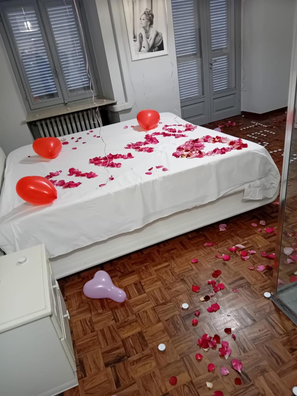 Bed and Breakfast La Casa Di Cate & Adry Envie Esterno foto